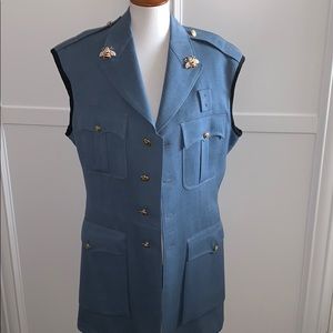 Authentic military jacket turned vest large